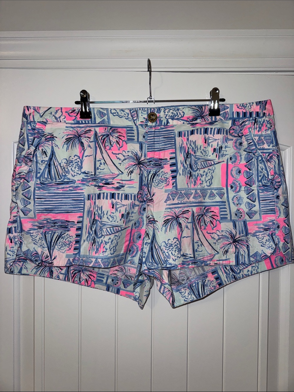 Lilly Pulitzer shorts size 16